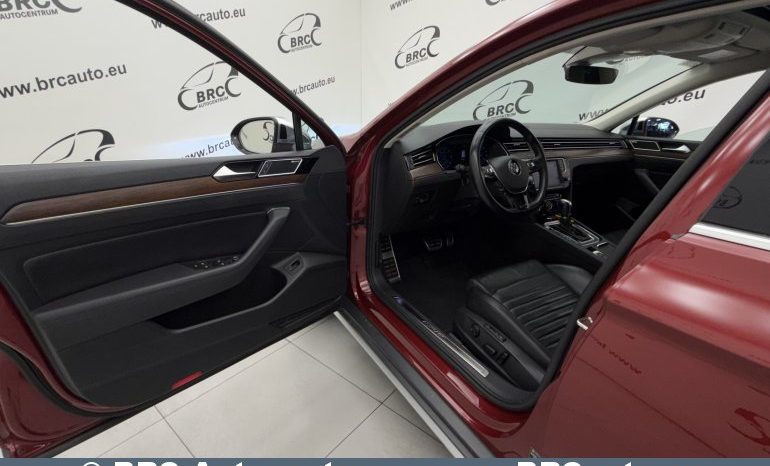 
								Volkswagen Passat Alltrack 2.0TDI 4Motion Atomatas 2016 full									