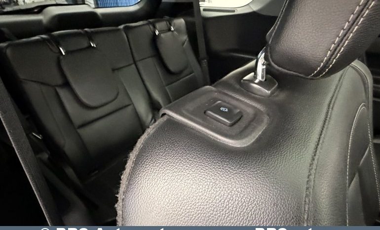 
								Ford Explorer 3.3 Limited AWD Automatas 2021 full									