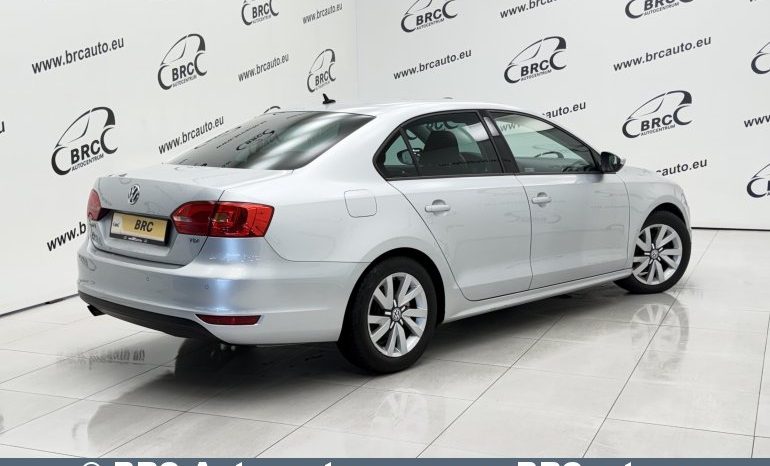
								Volkswagen Jetta 1.6TDI Comfortline Automatas 2012 full									