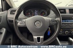 
										Volkswagen Jetta 1.6TDI Comfortline Automatas 2012 full									
