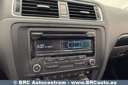 
										Volkswagen Jetta 1.6TDI Comfortline Automatas 2012 full									