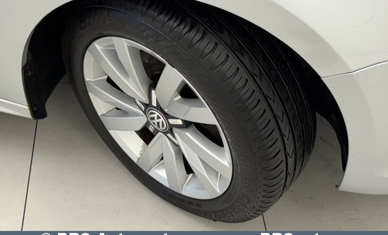 
								Volkswagen Jetta 1.6TDI Comfortline Automatas 2012 full									