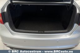 
										Volkswagen Jetta 1.6TDI Comfortline Automatas 2012 full									
