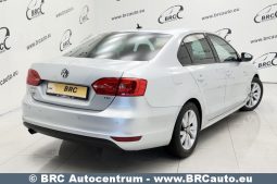 
										Volkswagen Jetta 1.6TDI Comfortline Automatas 2012 full									