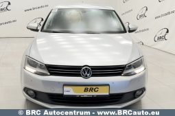 
										Volkswagen Jetta 1.6TDI Comfortline Automatas 2012 full									