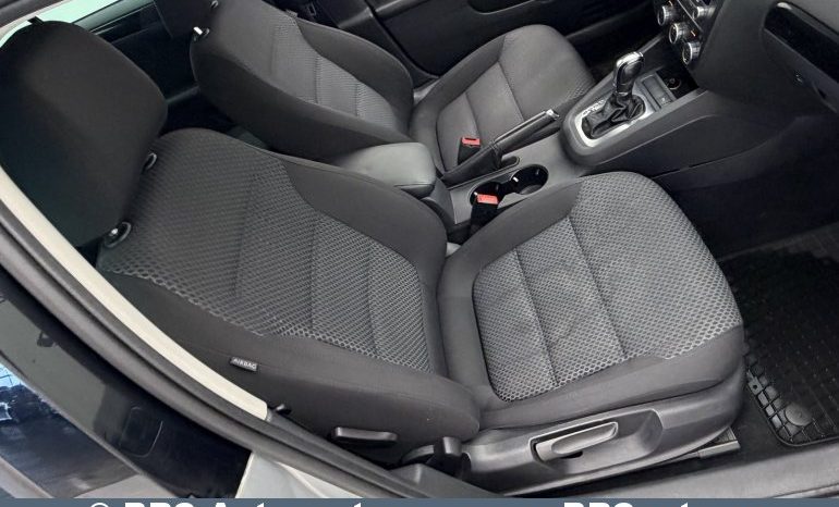 
								Volkswagen Jetta 1.6TDI Comfortline Automatas 2012 full									