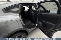 
										Renault Arkana 1.6i Automatas 2021 full									
