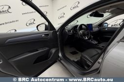 
										Renault Arkana 1.6i Automatas 2021 full									