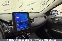 
										Renault Arkana 1.6i Automatas 2021 full									