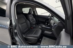 
										Renault Arkana 1.6i Automatas 2021 full									