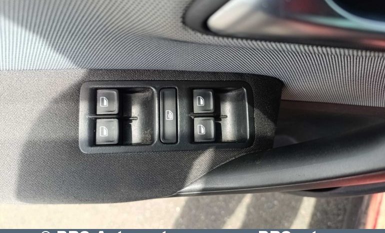 
								Volkswagen Polo Cross 1.0 TSI 2017 full									