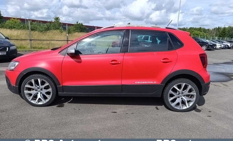 
								Volkswagen Polo Cross 1.0 TSI 2017 full									