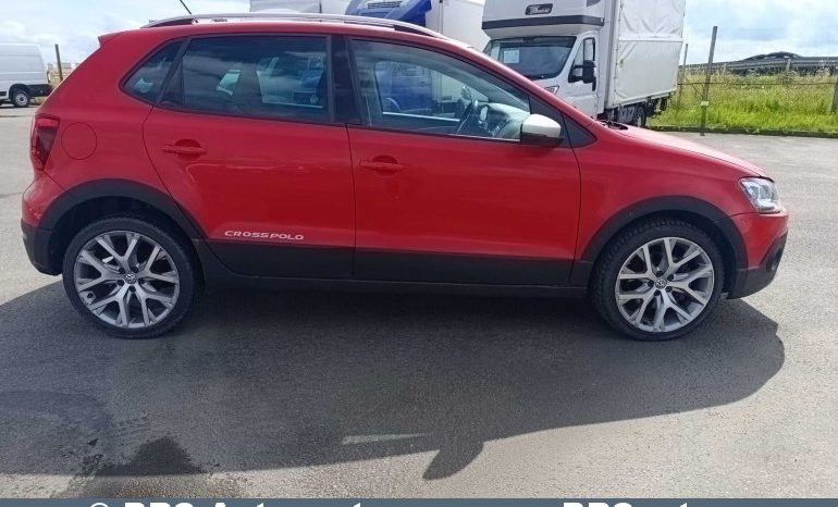 
								Volkswagen Polo Cross 1.0 TSI 2017 full									