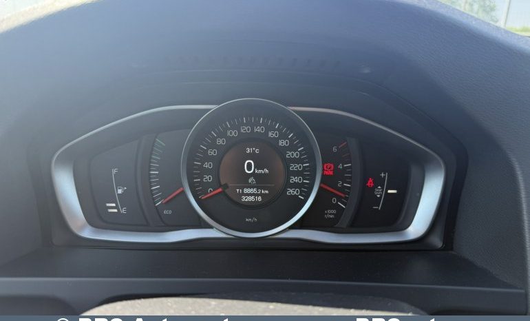 
								Volvo V60 1.6 D2 2015 full									
