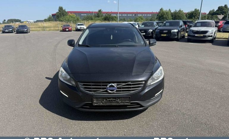 
								Volvo V60 1.6 D2 2015 full									