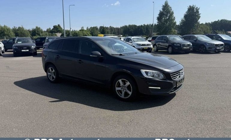 
								Volvo V60 1.6 D2 2015 full									