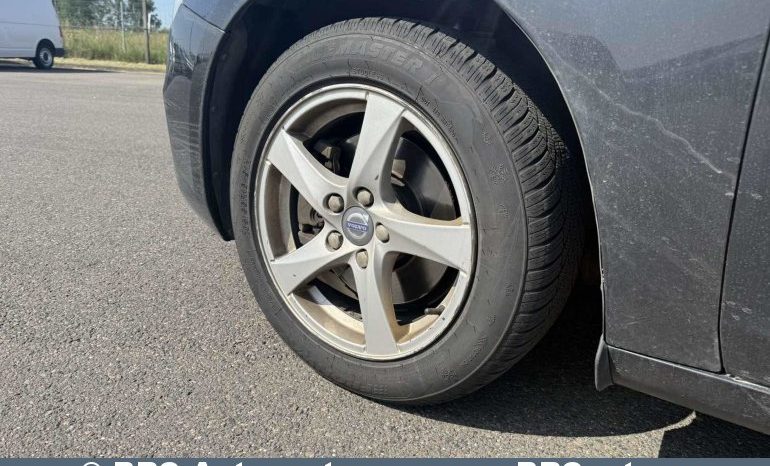 
								Volvo V60 1.6 D2 2015 full									