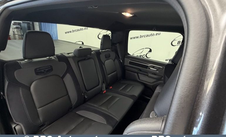 
								Dodge Ram 1500 Bighorn 5.7 Hemi V8 4X4 Automatas 2021 full									