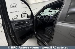 
										Dodge Ram 1500 Bighorn 5.7 Hemi V8 4X4 Automatas 2021 full									