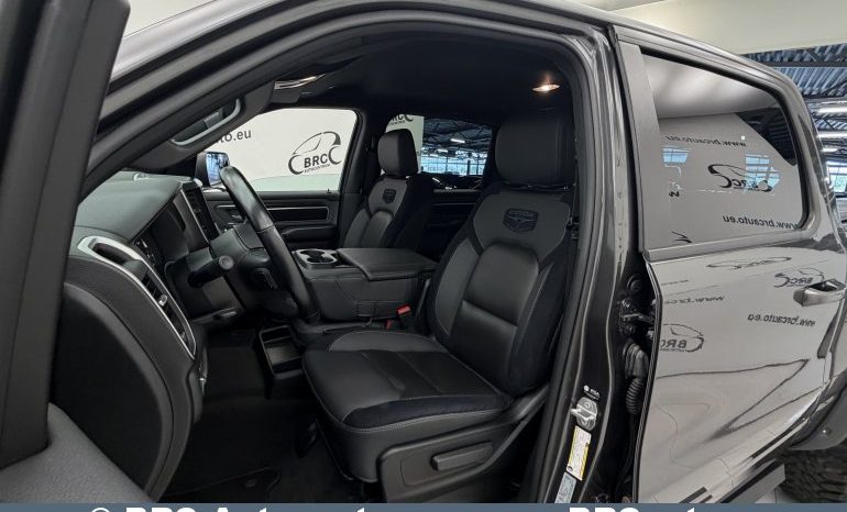 
								Dodge Ram 1500 Bighorn 5.7 Hemi V8 4X4 Automatas 2021 full									