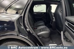 
										Porsche Cayenne 3.0 V6 Automatas 2019 full									
