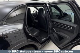 
										Porsche Cayenne 3.0 V6 Automatas 2019 full									
