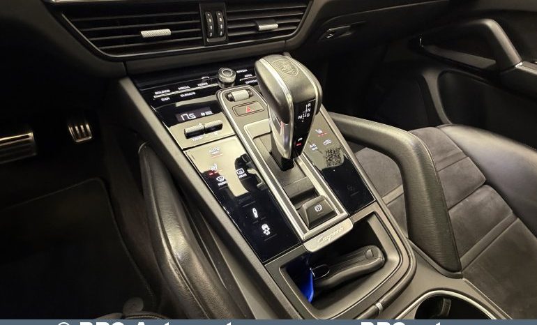 
								Porsche Cayenne 3.0 V6 Automatas 2019 full									