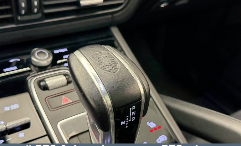 
								Porsche Cayenne 3.0 V6 Automatas 2019 full									