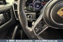 
										Porsche Cayenne 3.0 V6 Automatas 2019 full									