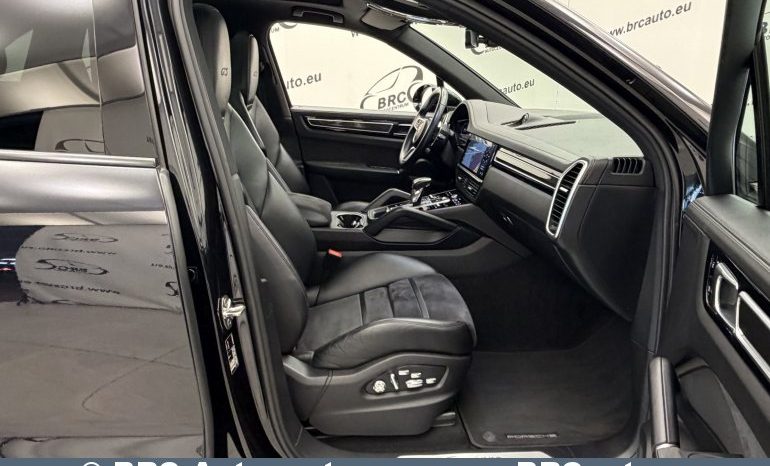 
								Porsche Cayenne 3.0 V6 Automatas 2019 full									
