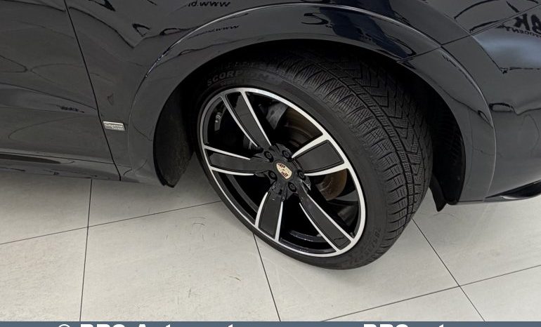 
								Porsche Cayenne 3.0 V6 Automatas 2019 full									