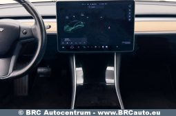
										Tesla Model 3 Standard Plus 2019 full									