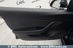 
										Tesla Model 3 Standard Plus 2019 full									