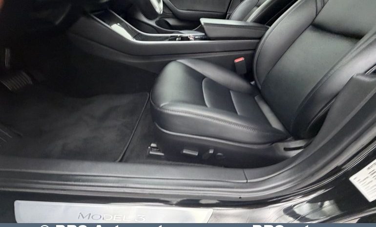 
								Tesla Model 3 Standard Plus 2019 full									