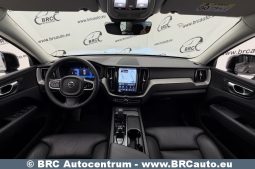 
										Volvo XC 60 B4 R-Design Automatas 2025 full									