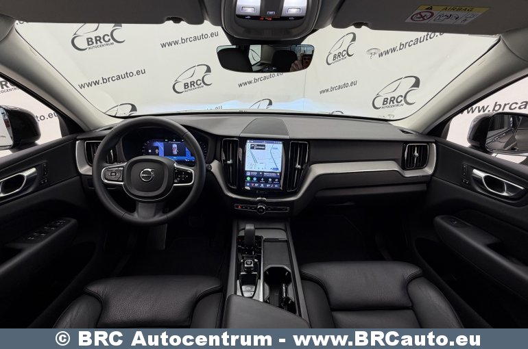 Volvo XC 60 B4 R-Design Automatas 2025