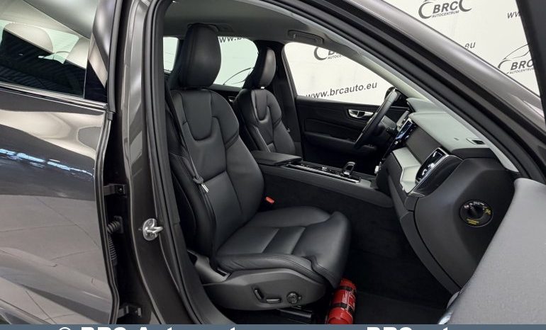 
								Volvo XC 60 B4 R-Design Automatas 2025 full									