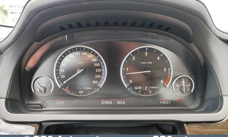 
								BMW 740 3.0d xDrive Automatas 2013 full									