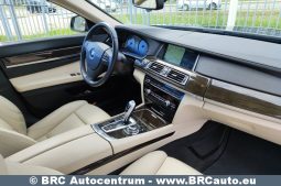 
										BMW 740 3.0d xDrive Automatas 2013 full									