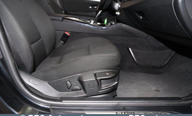 
								BMW 525 d Touring Automatas 2011 full									