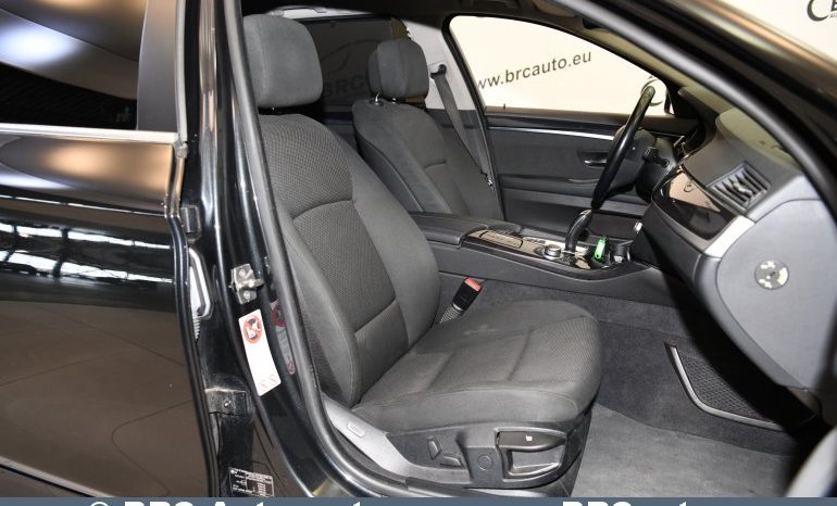 
								BMW 525 d Touring Automatas 2011 full									