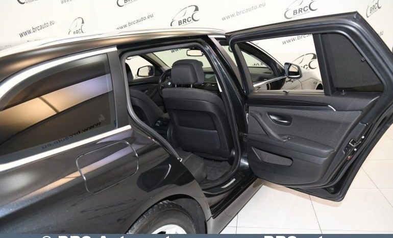 
								BMW 525 d Touring Automatas 2011 full									