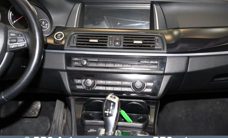
								BMW 525 d Touring Automatas 2011 full									