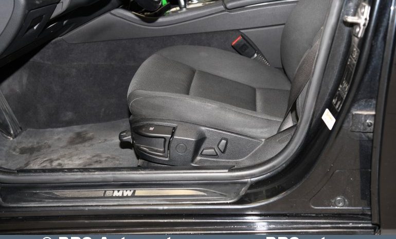 
								BMW 525 d Touring Automatas 2011 full									
