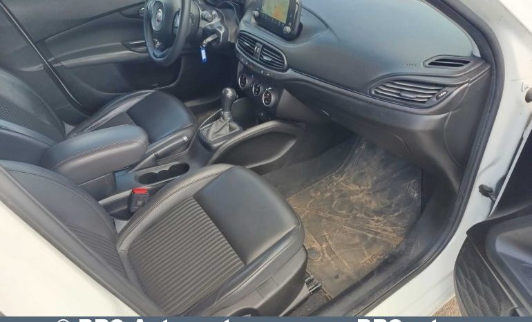 
								Fiat Tipo 1.6 MultiJet Automatas 2019 full									