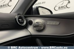
										Mercedes-Benz E 300 2.0 Cabrio Automatas 2018 full									