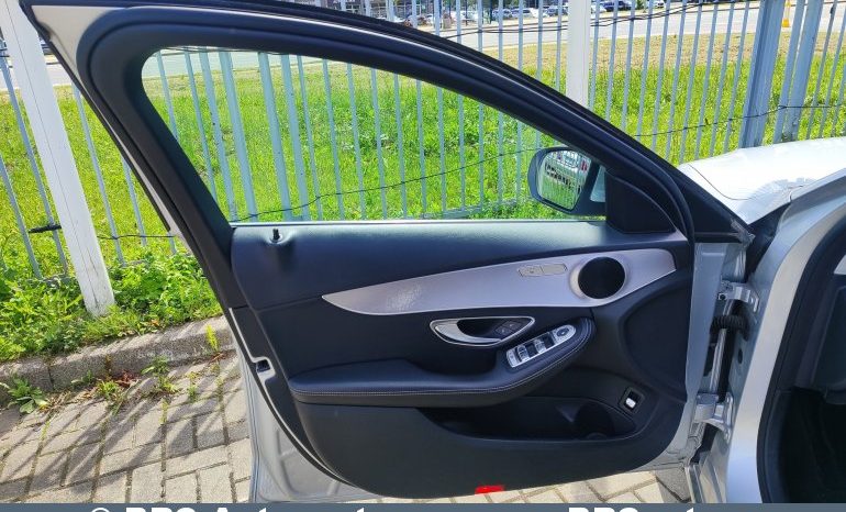 
								Mercedes-Benz C 180 1.6d Automatas 2019 full									