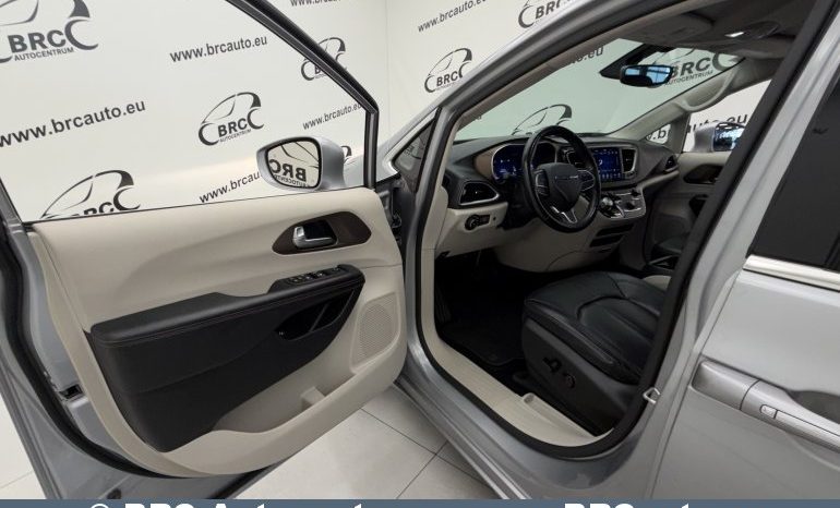 
								Chrysler Pacifica 3.6 Pentastar V6 Plug-in Automatas 2018 full									