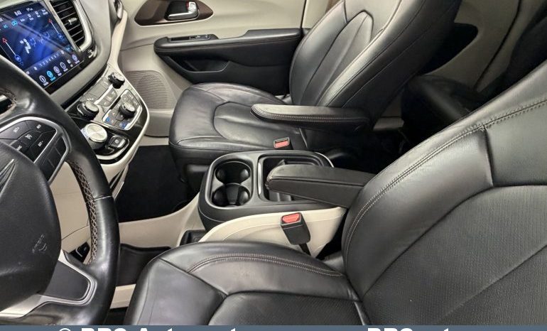 
								Chrysler Pacifica 3.6 Pentastar V6 Plug-in Automatas 2018 full									