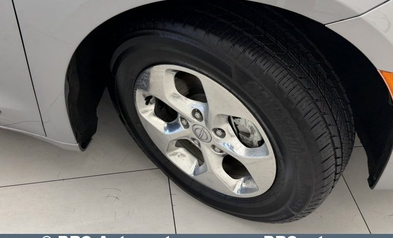 
								Chrysler Pacifica 3.6 Pentastar V6 Plug-in Automatas 2018 full									